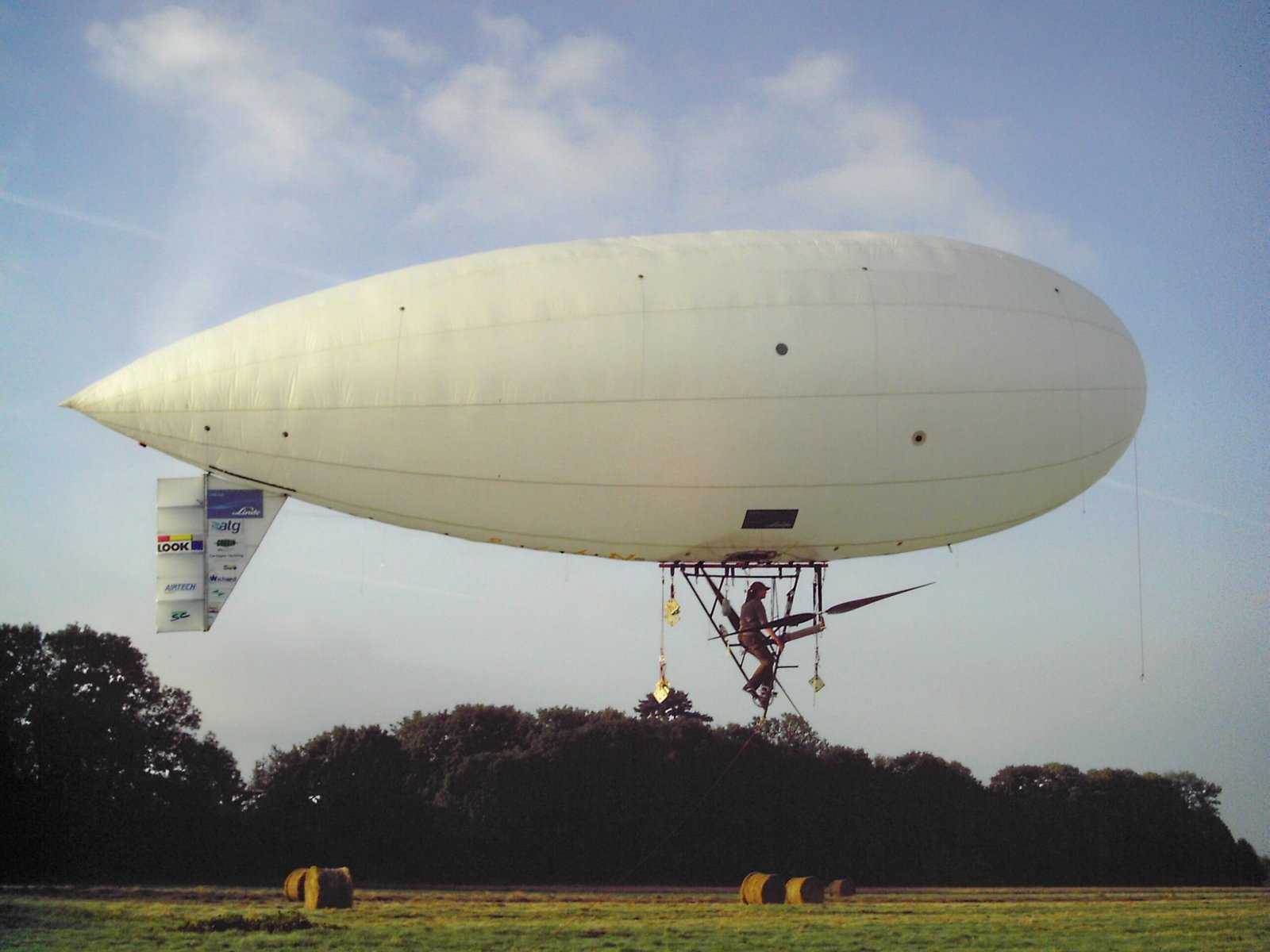 Birdman Rally (UK & Australia) (image credits: By Aeroceanaute, CC BY-SA 4.0, https://commons.wikimedia.org/w/index.php?curid=73488255)