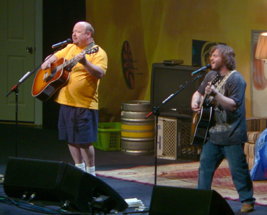 Tenacious D’s Tribute (image credits: Flickr, CC BY 2.0, https://commons.wikimedia.org/w/index.php?curid=1588256)
