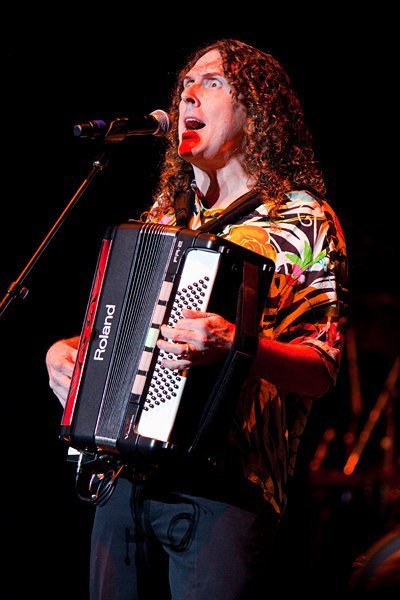 Weird Al Yankovic’s Like a Surgeon (image credits: By Kristine Slipson, CC BY 3.0, https://commons.wikimedia.org/w/index.php?curid=14710006)