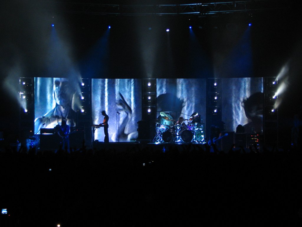 Tool – Schism (2001) (image credits: Flickr, Web oficial de Flickr, CC BY 2.0, https://commons.wikimedia.org/w/index.php?curid=11367955)