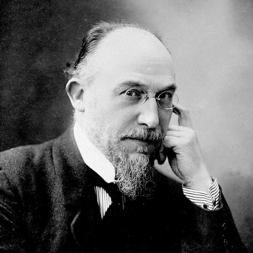 The Hypnotic Piano Loop: Satie's Vexations (image credits: By Sonia y natalia, CC BY-SA 3.0, https://commons.wikimedia.org/w/index.php?curid=24314722)