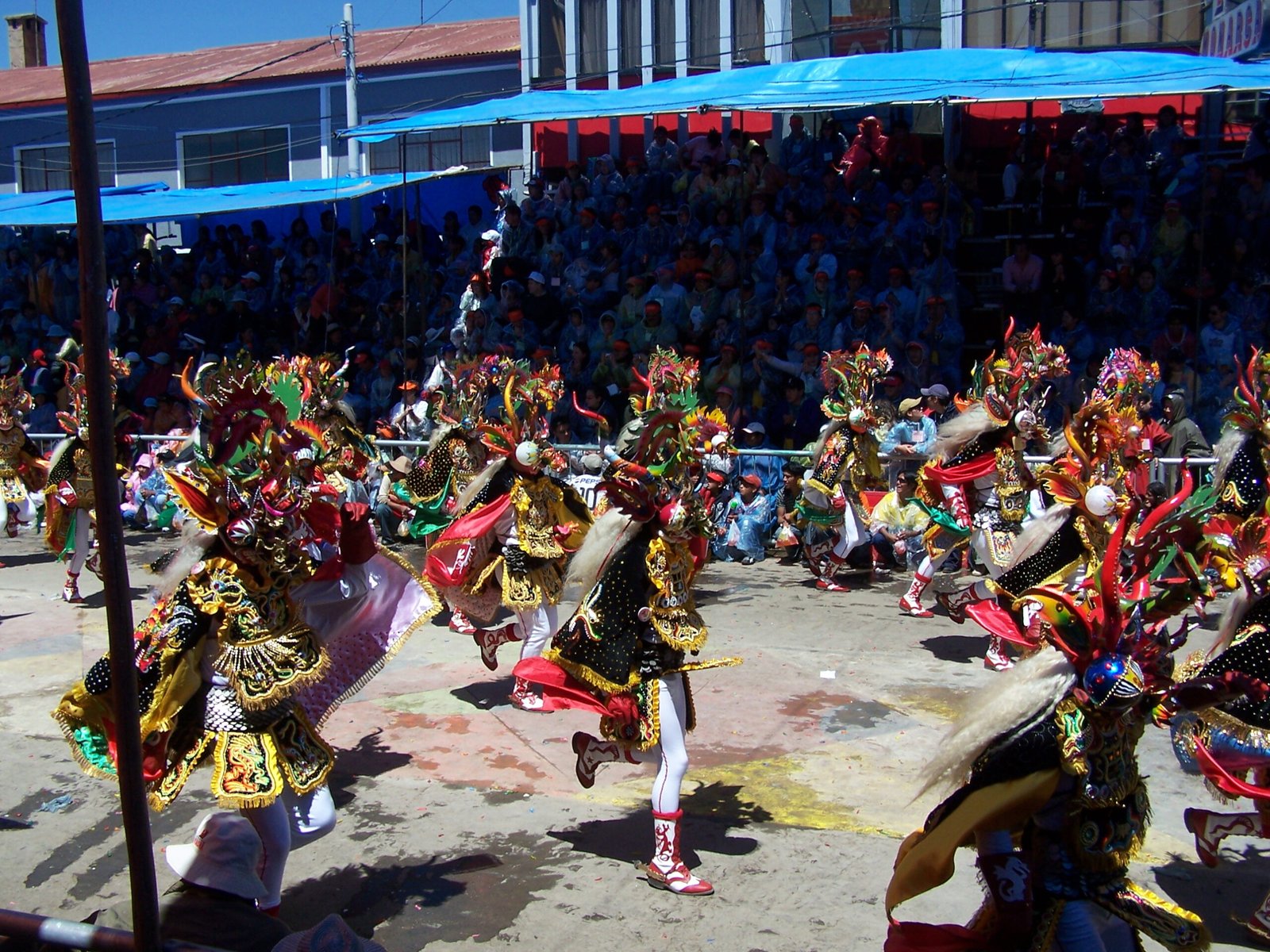 15. Carnival of Oruro (Oruro, Bolivia) (image credits: wikimedia)