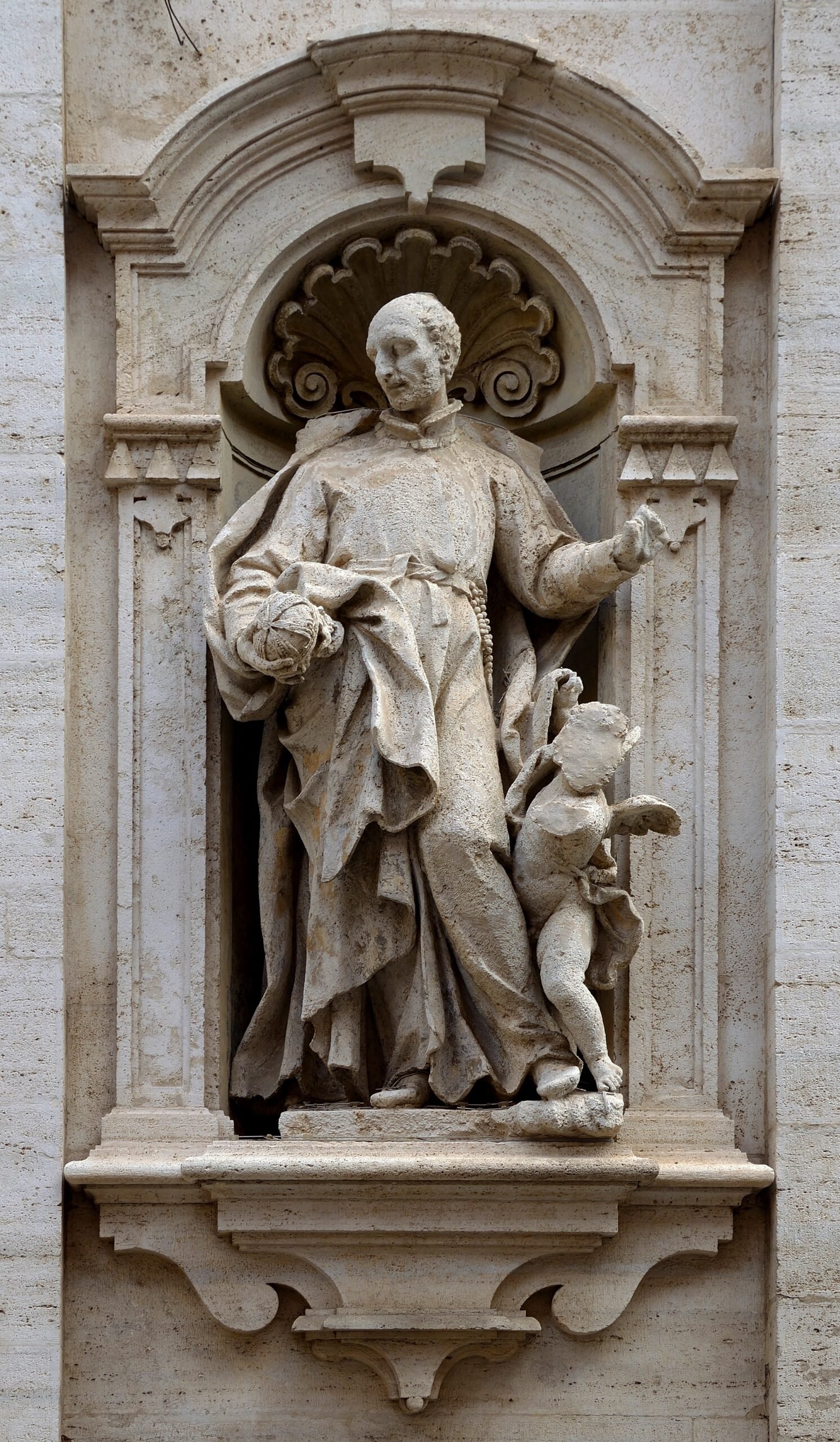 A Bronze Memorial to What Almost Wasn't (image credits: wikimedia)