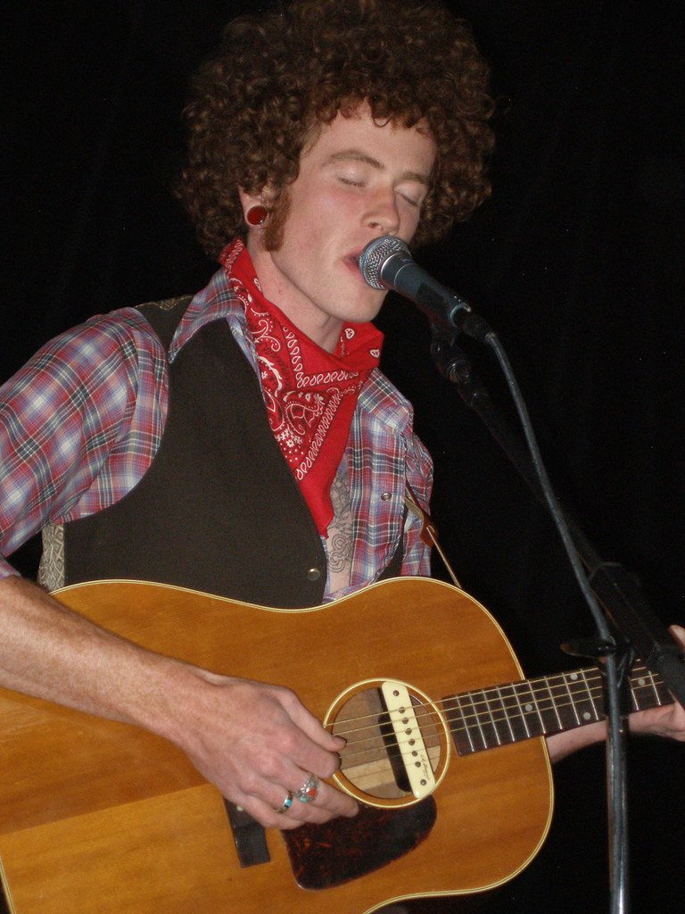 14. John Mayer – “Waiting on the World to Change” (image credits: flickr)