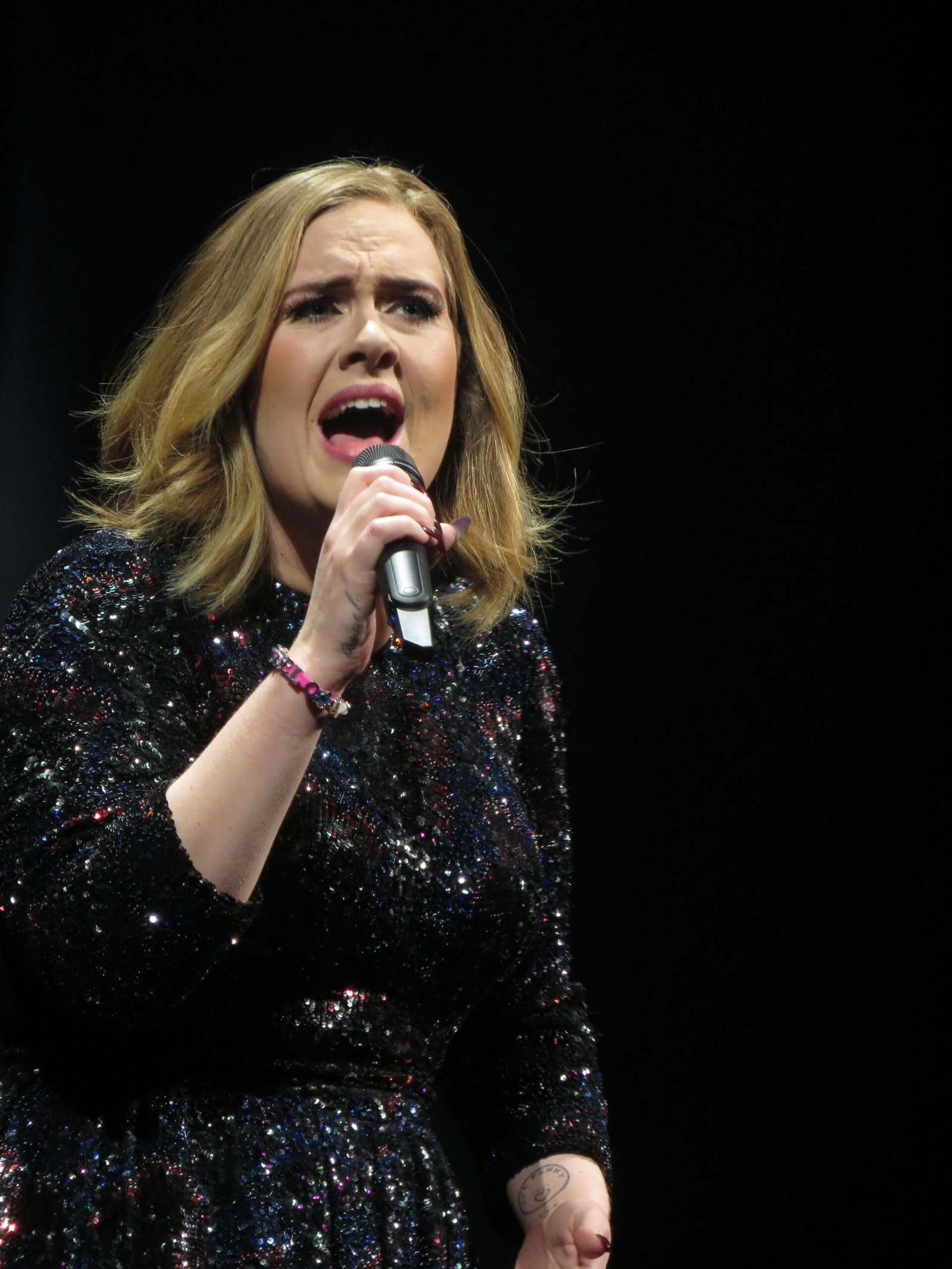 Rolling in the Deep by Adele (image credits: Adele 4, CC BY 2.0, https://commons.wikimedia.org/w/index.php?curid=47877645)