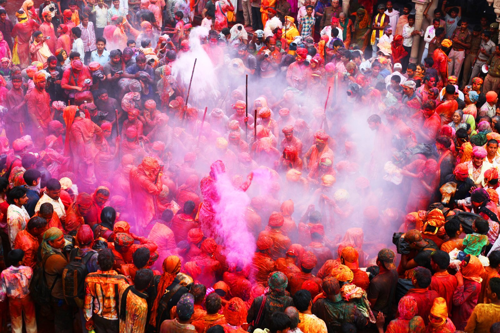 Holi (India) – The Festival of Colors (image credits: wikimedia)