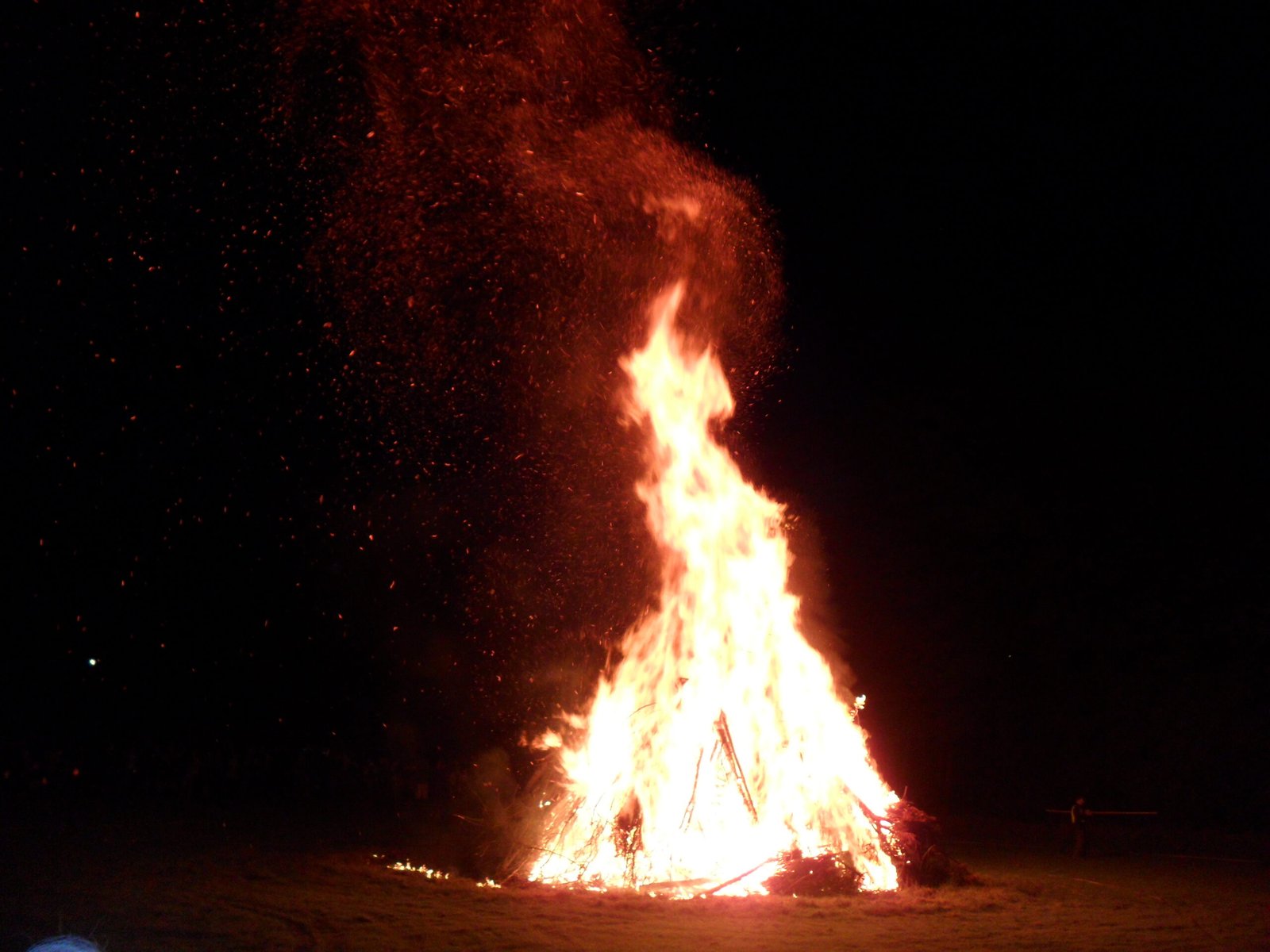 Fête de Saint-Jean (Quebec, Canada & France) (image credits: wikimedia)