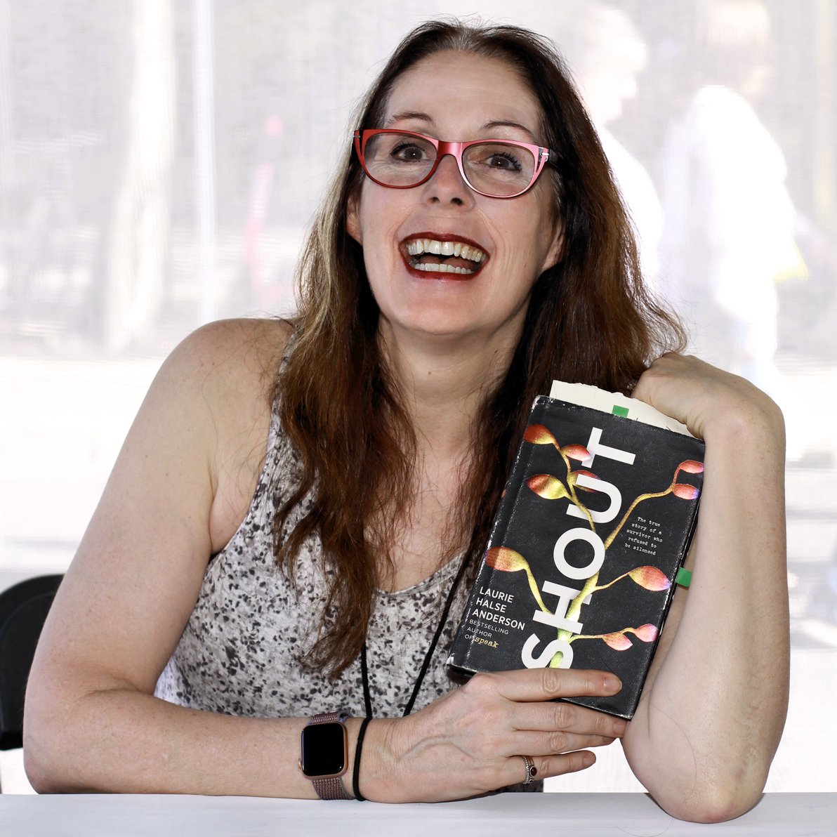 Speak by Laurie Halse Anderson (image credits: By Larry D. Moore, CC BY 4.0, https://commons.wikimedia.org/w/index.php?curid=84786630)