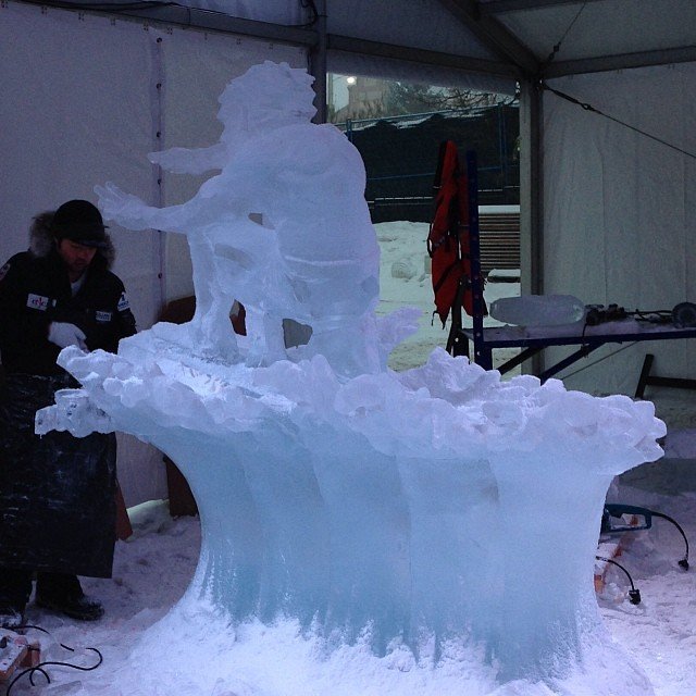 The Icehotel (Sweden) (image credits: flickr)