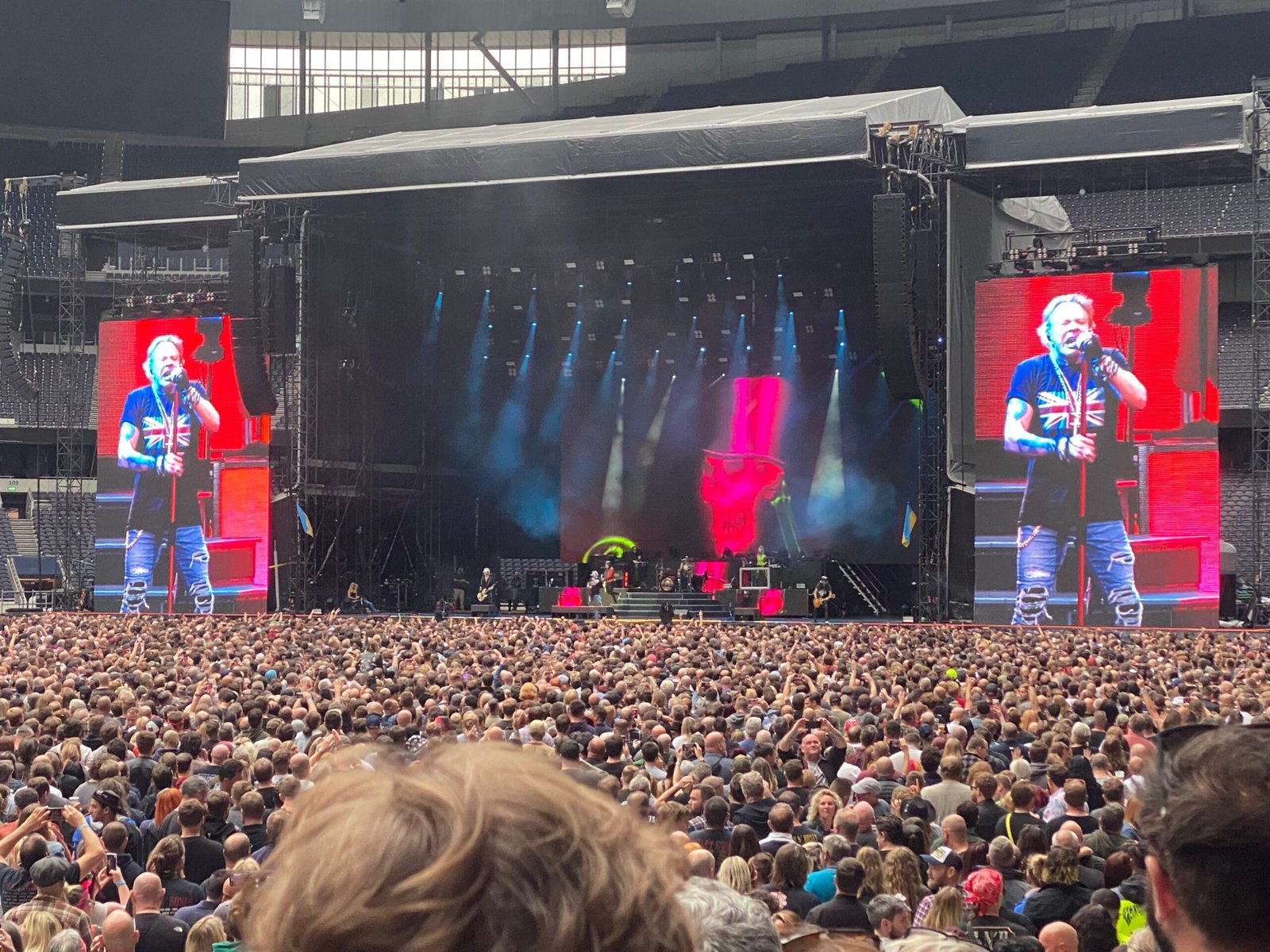 Guns N' Roses Proved Reunions Can Print Money (image credits: wikimedia)