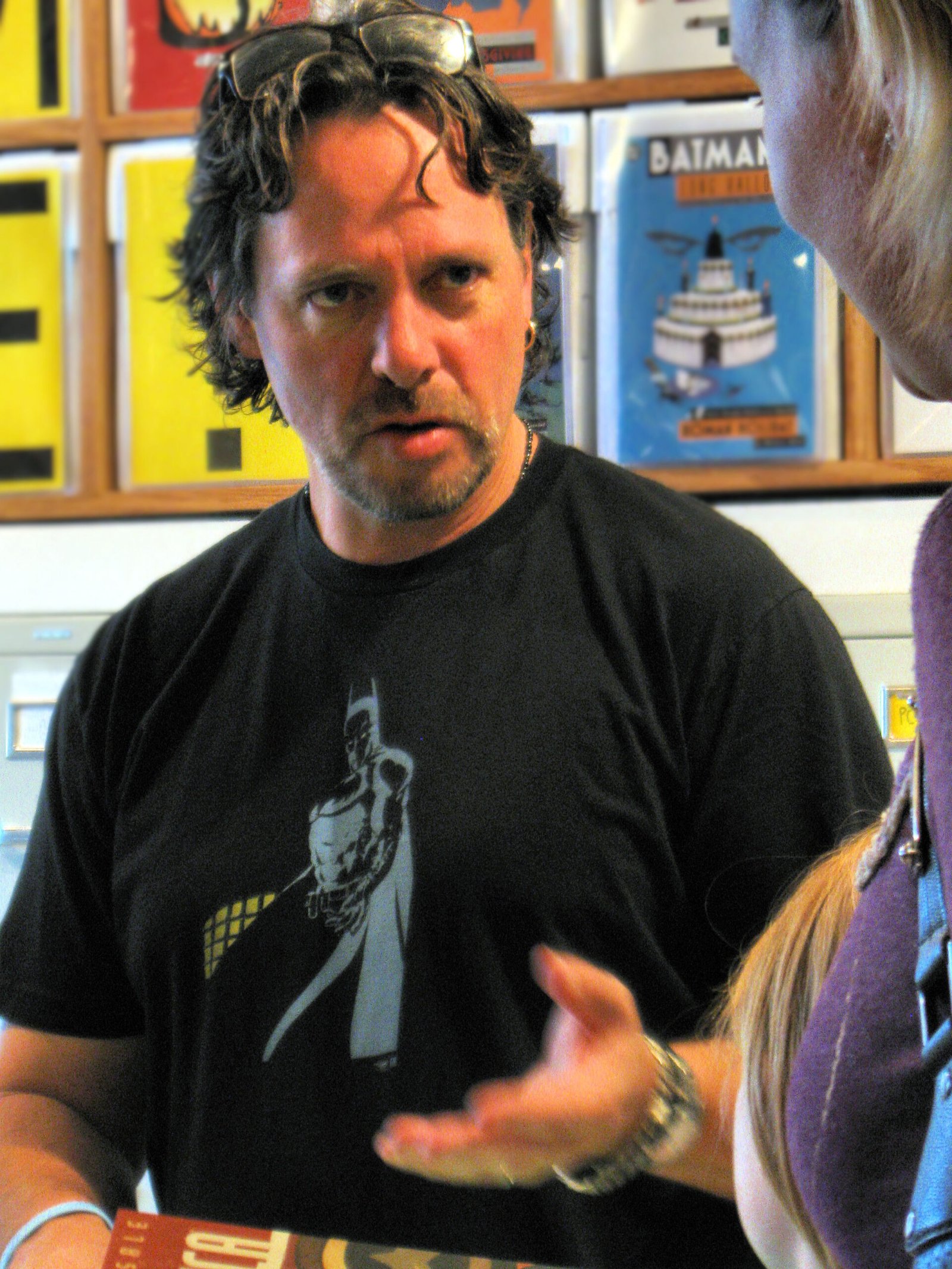 The Psychology Behind Valuable Signatures (image credits: wikimedia)