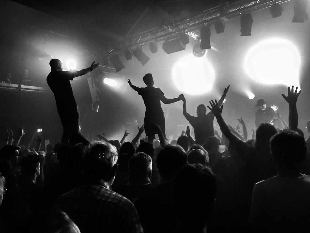 The Psychology Behind the Madness (image credits: flickr)