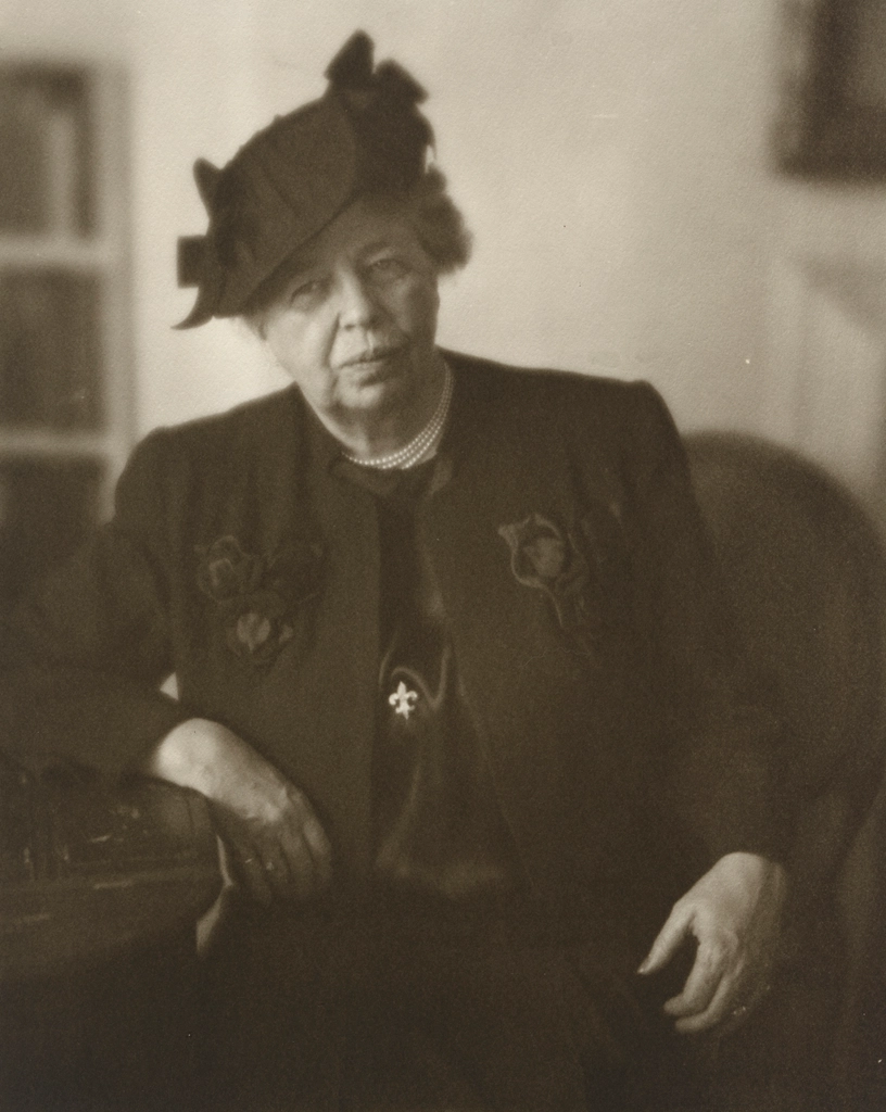 Eleanor Roosevelt: The First Lady of Letters (image credits: rawpixel)