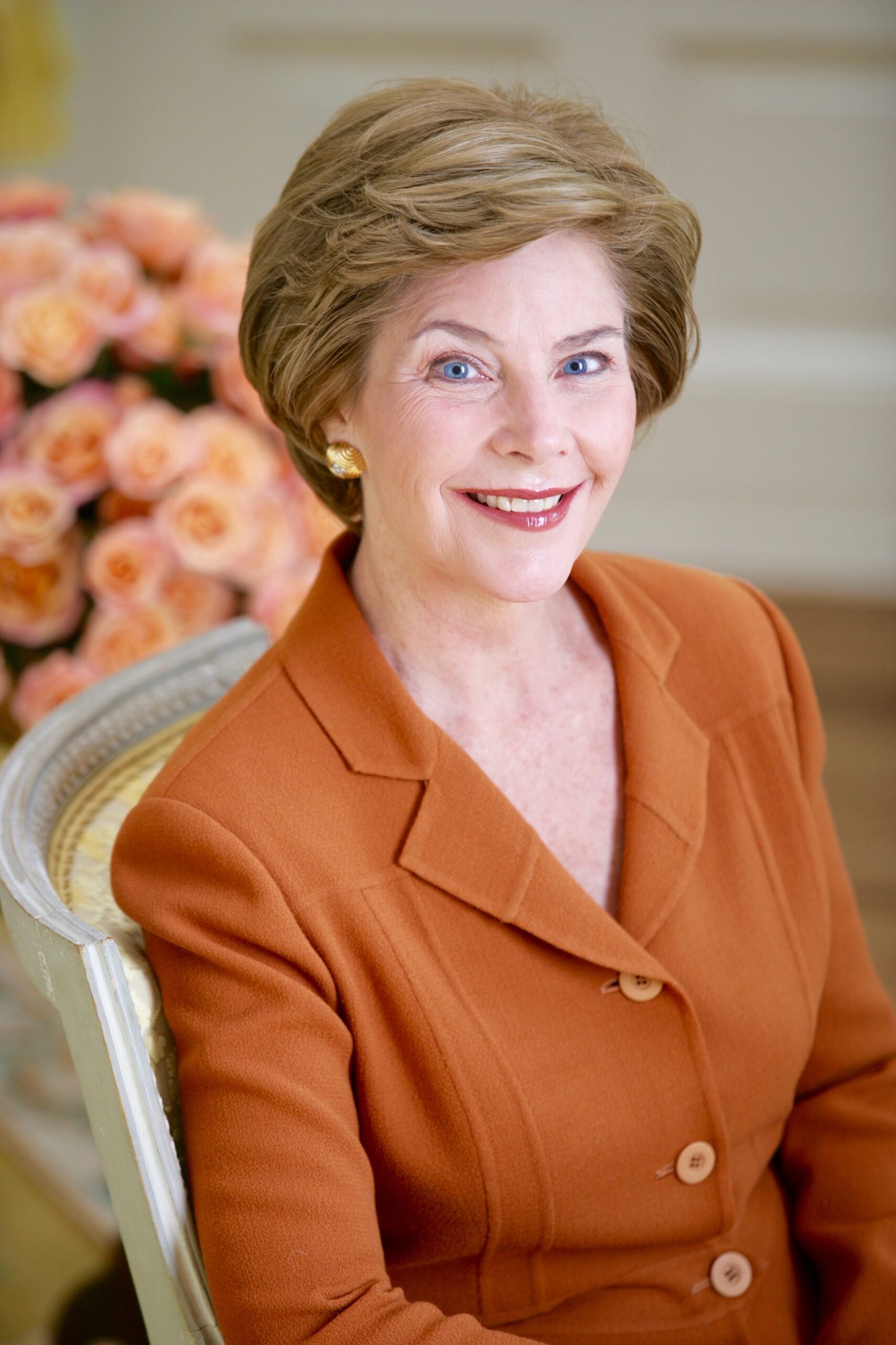 Laura Bush’s Quiet Reflections (image credits: By White House photo by Krisanne Johnson, Public domain, https://commons.wikimedia.org/w/index.php?curid=5752938)
