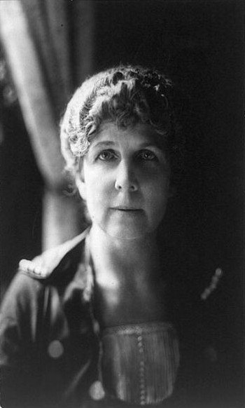 Florence Harding’s Taboo Tales (image credits: This image  is available from the United States Library of Congress's Prints and Photographs division under the digital ID cph.3b44454.This tag does not indicate the copyright status of the attached work. A normal copyright tag is still required. See Commons:Licensing., Public domain, https://commons.wikimedia.org/w/index.php?curid=2990623)