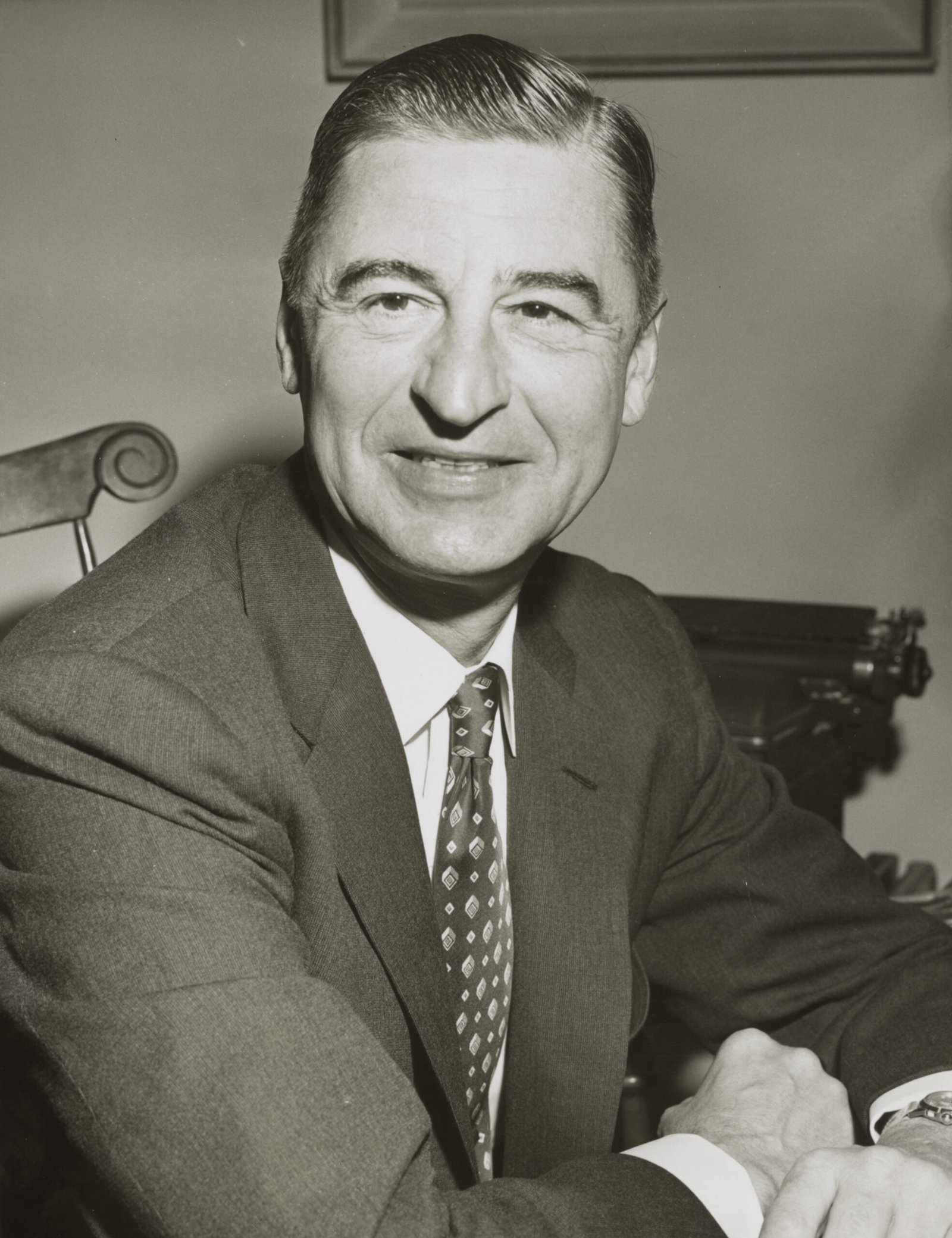 Dr. Seuss: Childhood Wonder Worth Hundreds of Millions (image credits: This image  is available from the United States Library of Congress's Prints and Photographs division under the digital ID ds.01037.This tag does not indicate the copyright status of the attached work. A normal copyright tag is still required. See Commons:Licensing., Public domain, https://commons.wikimedia.org/w/index.php?curid=45779637)
