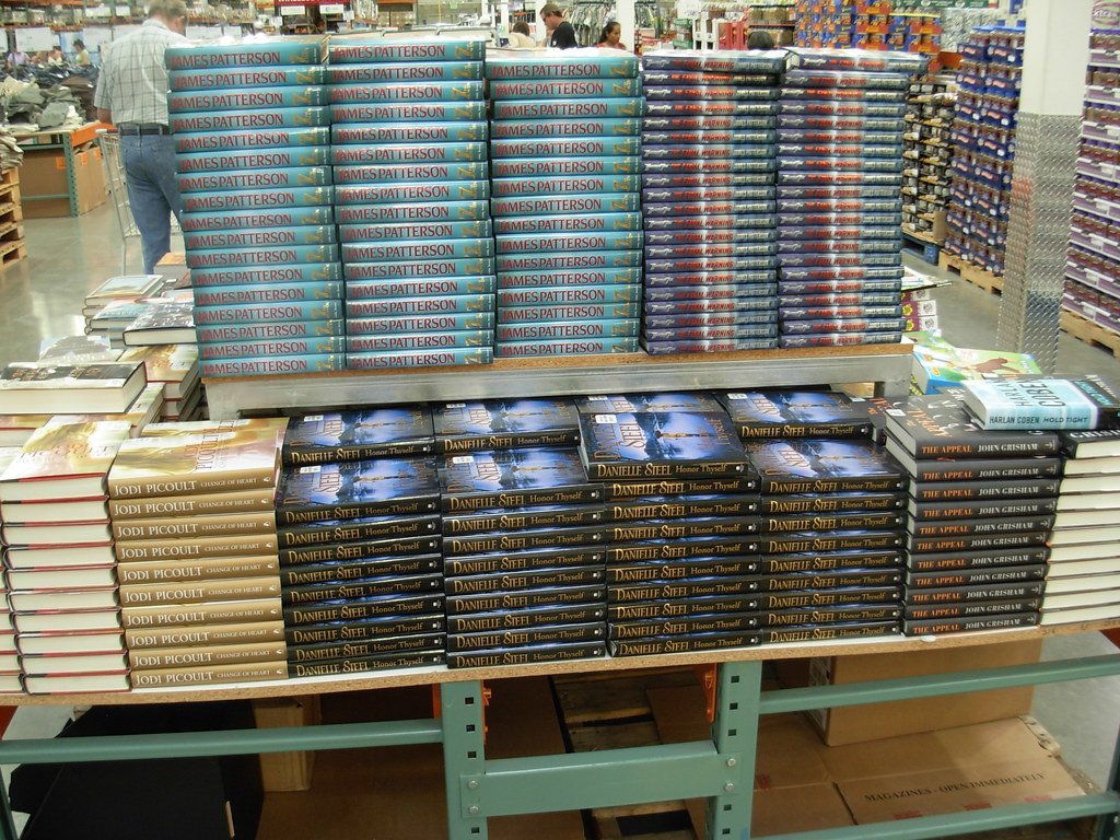 Danielle Steel: Romance's Golden Touch (image credits: flickr)