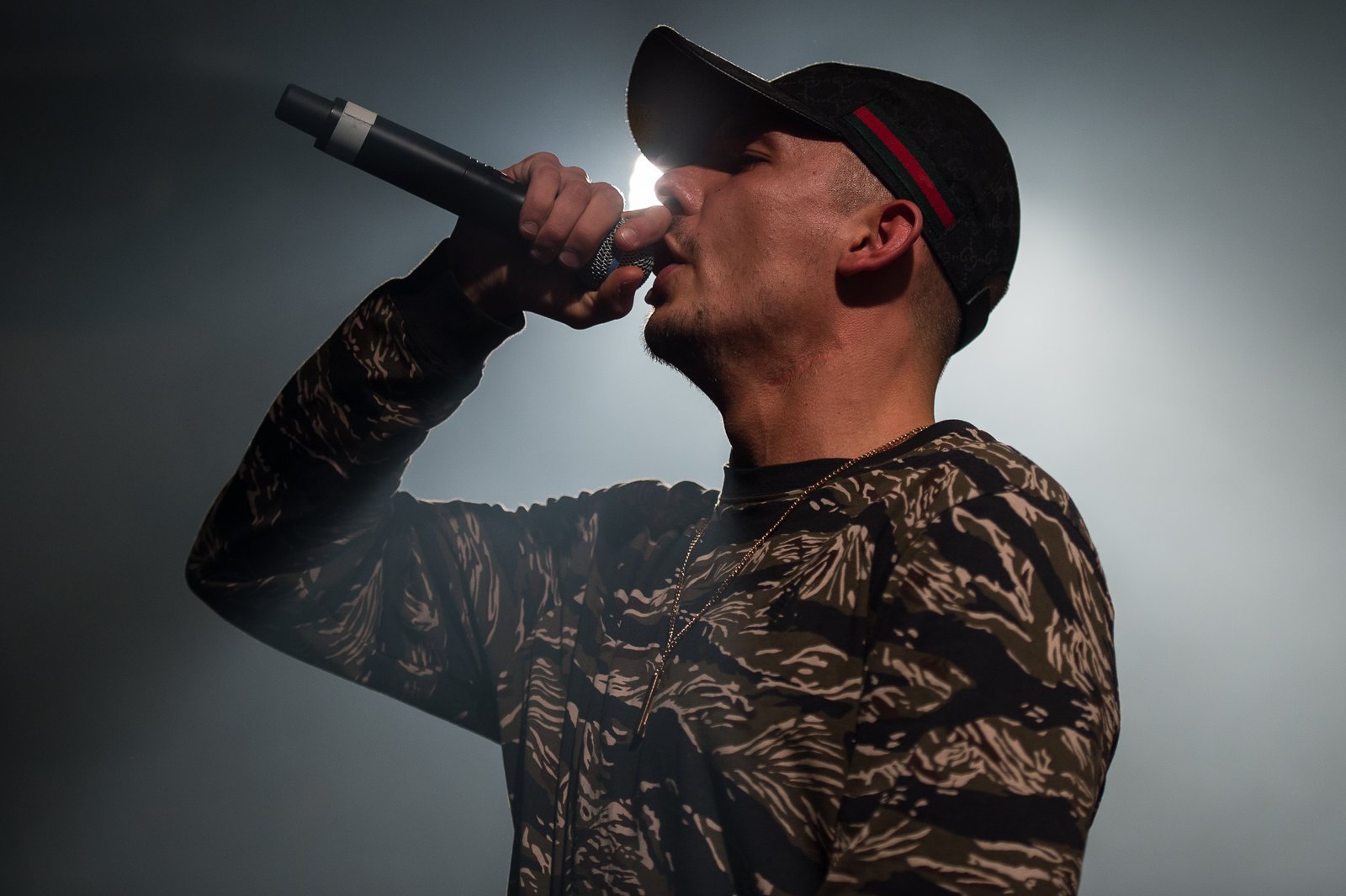 Capital Bra and the chart machine (Image Credits: Wikimedia)