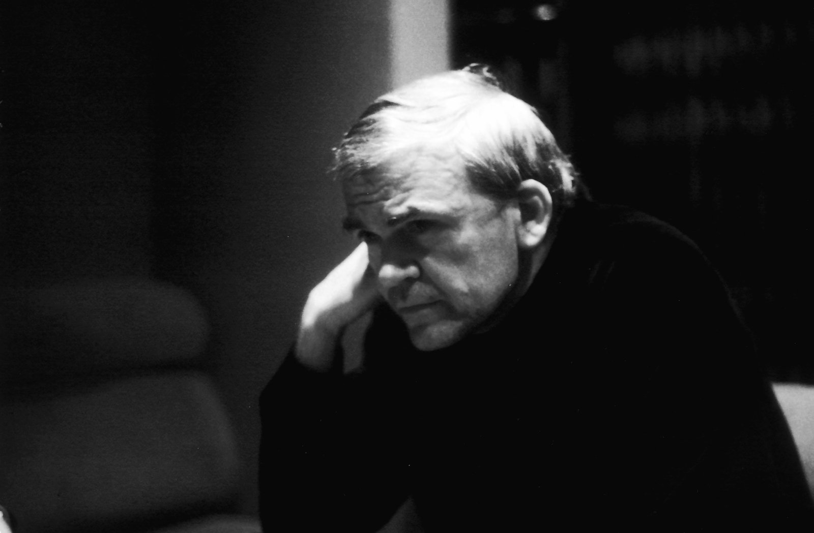 The Unbearable Lightness of Being: Kundera's Modern Masterpiece (Image Credits: Wikimedia)