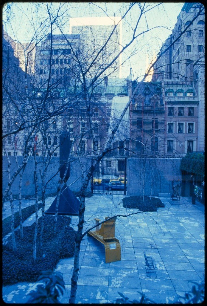 MoMA: New Photography 2025 and a Queens detour worth the metro swipe (Image Credits: Rawpixel)