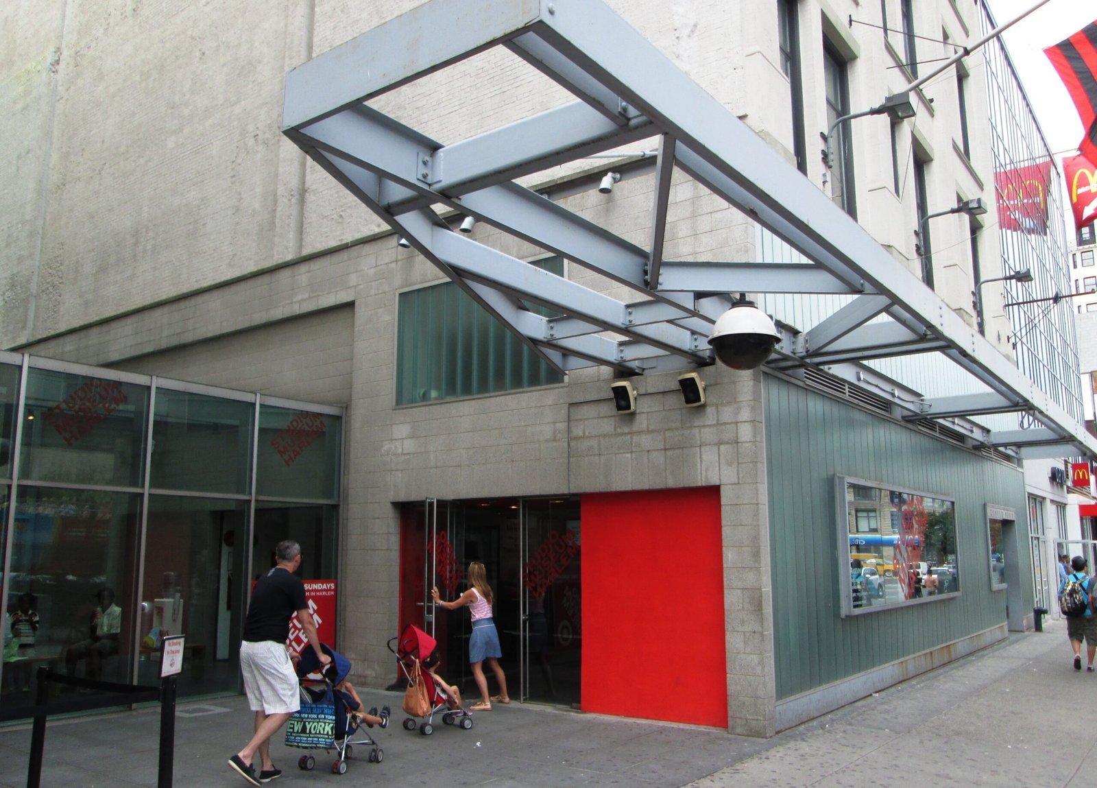 Studio Museum in Harlem: A new building, a luminous inaugural season (Image Credits: Wikimedia)