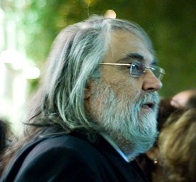 Vangelis Created Iconic Film Scores Despite Being Unable to Read Music (Image Credits: Wikimedia)