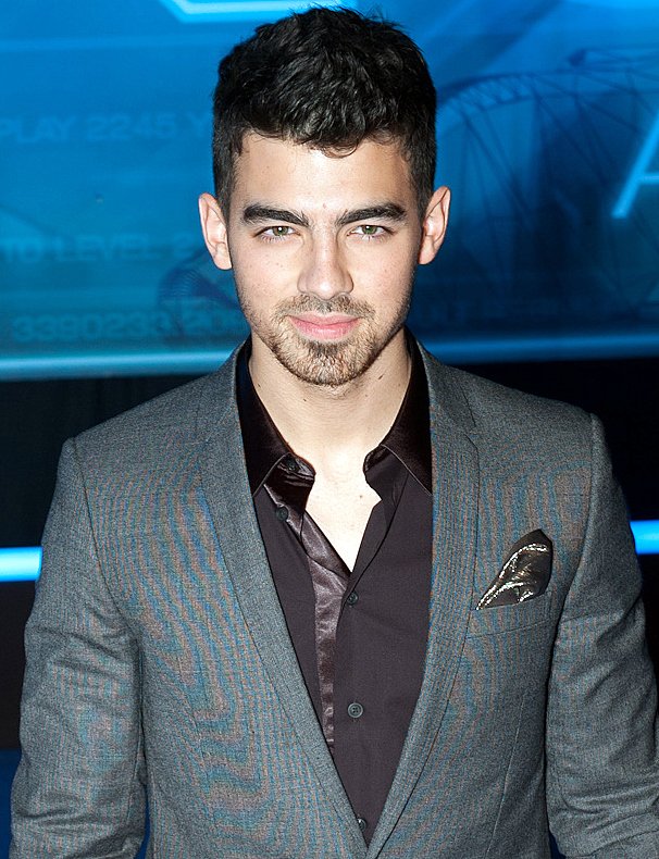 Joe Jonas Spotted In NYC With Model Tatiana Gabriela Amid Ongoing Dating Rumors