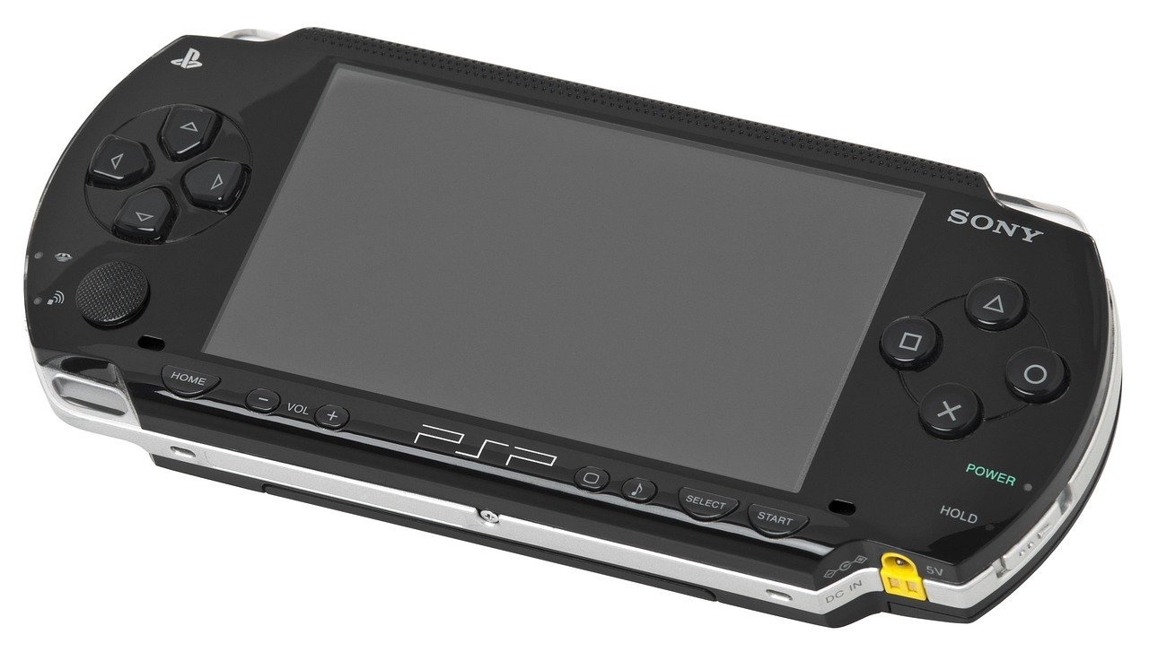 PlayStation Portable: Sony's Bold Challenge to Nintendo's Throne (Image Credits: Pixabay)