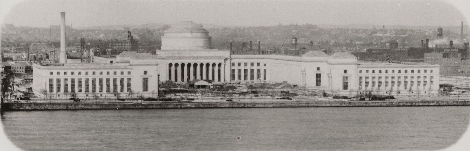 Massachusetts Institute of Technology (MIT) - The Perennial Champion (Image Credits: Wikimedia)