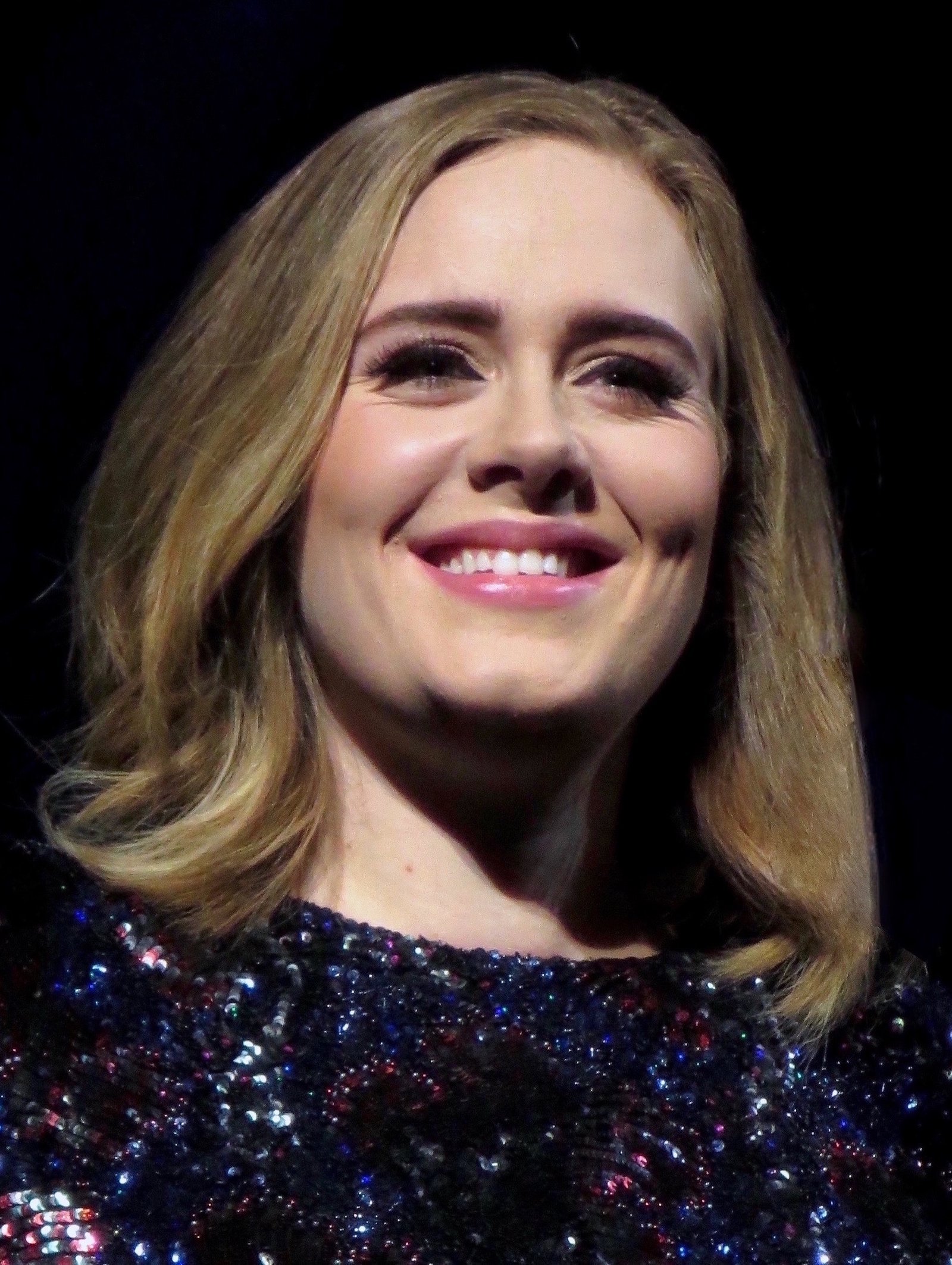 Adele And The Power Of A Single Voice In A Giant Space (Image Credits: Wikimedia)