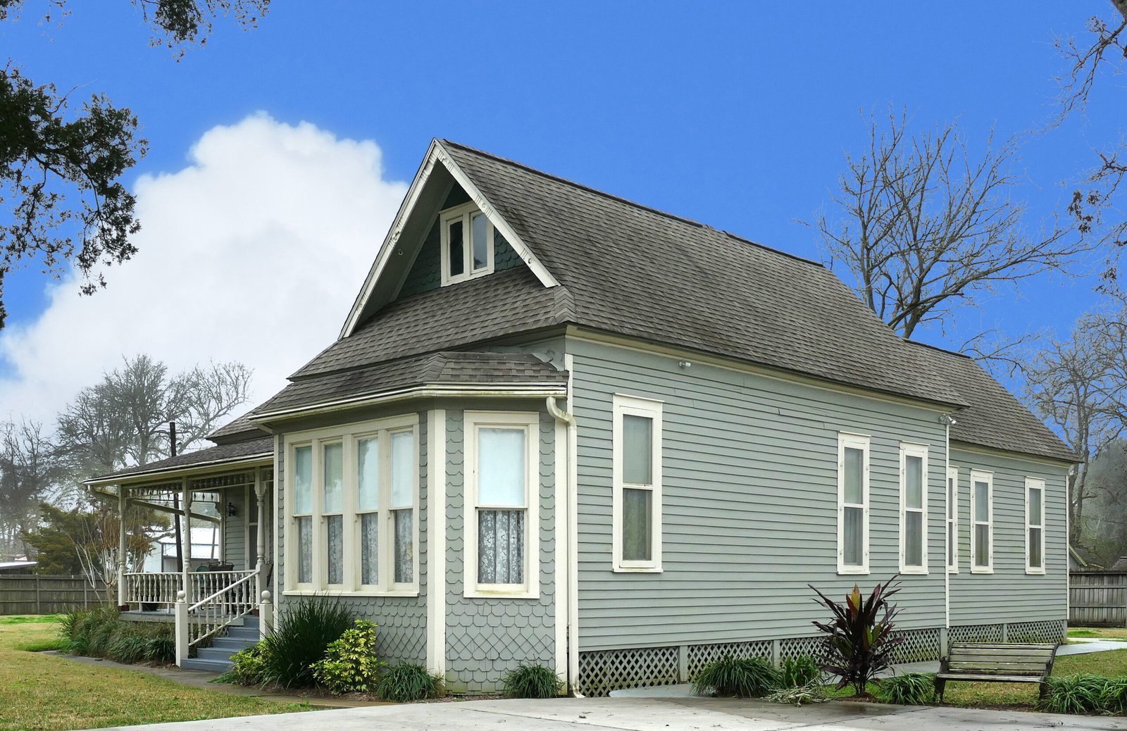 Bigger Homestead Exemption Means Real Savings (Image Credits: Wikimedia)