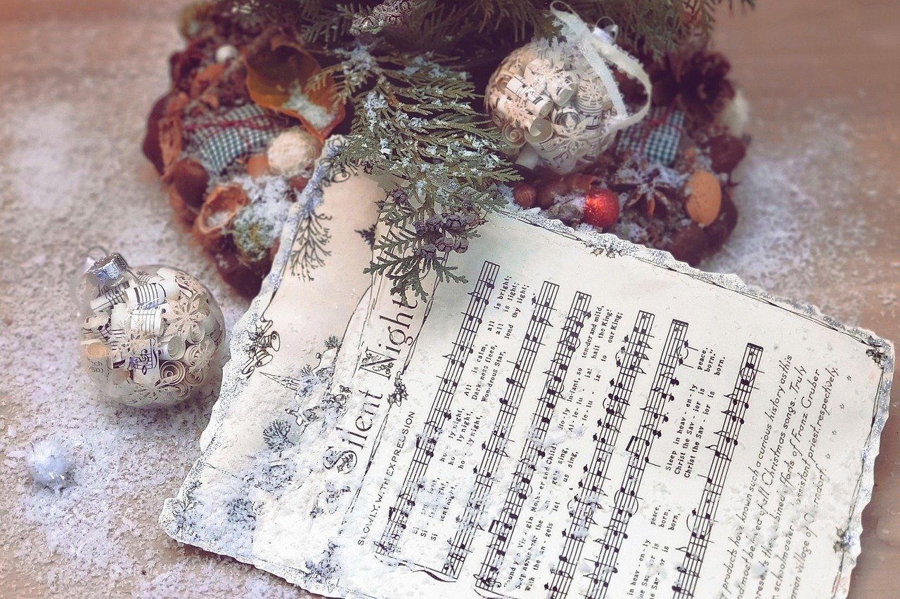 Conclusion: The Timeless Magic of Christmas Music (Image Credits: Pixabay)
