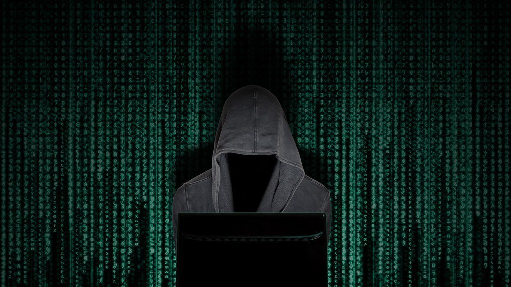 What Happens If You Fall for It (Image Credits: Flickr)