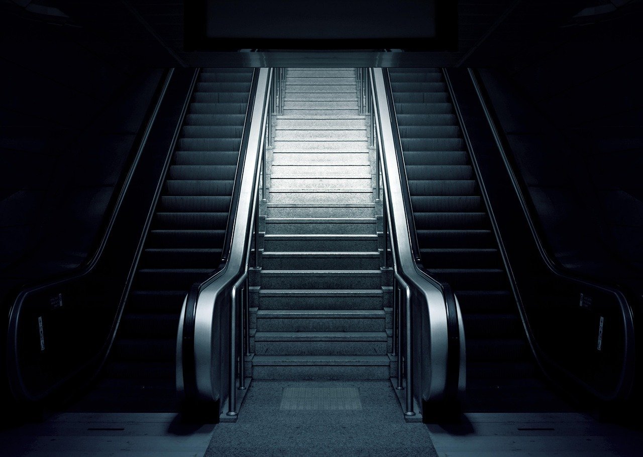 Transit Upgrades That Benefit the Entire State (Image Credits: Pixabay)