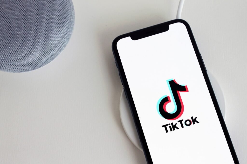 TikTok finalizes deal to form new American entity