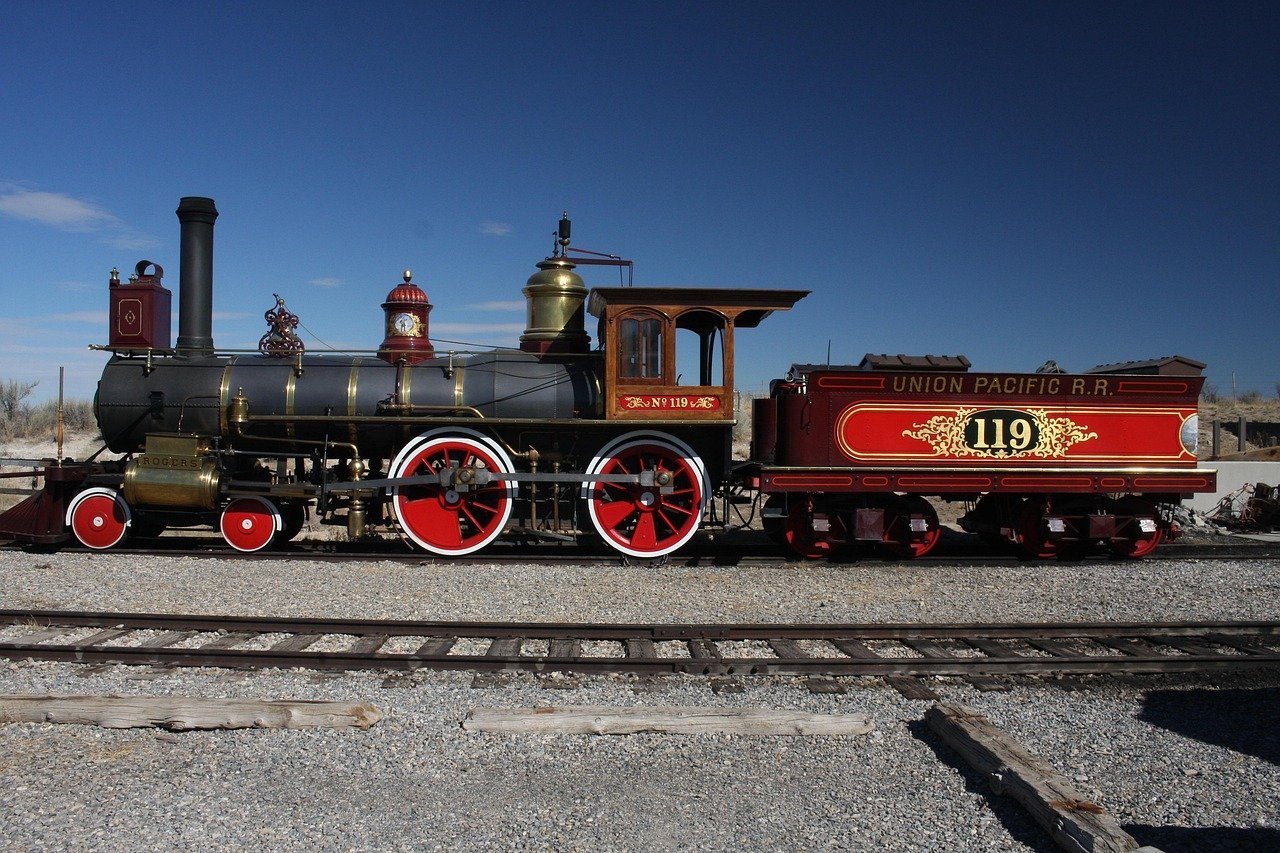 The Transcontinental Railroad Became a Reality Here (Image Credits: Pixabay)