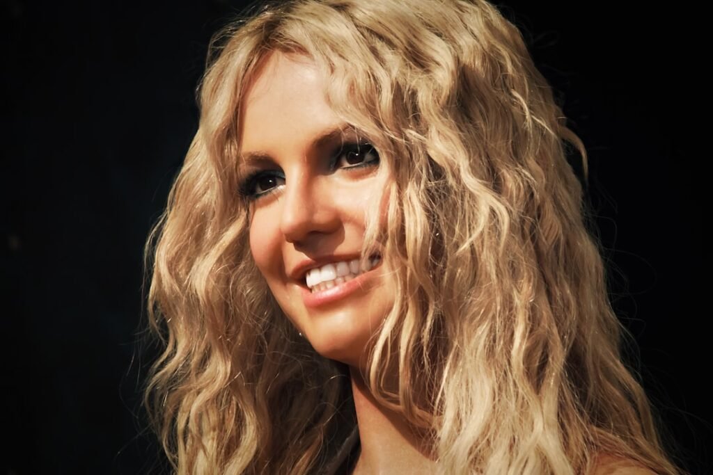 Britney Spears sells rights to music catalogue