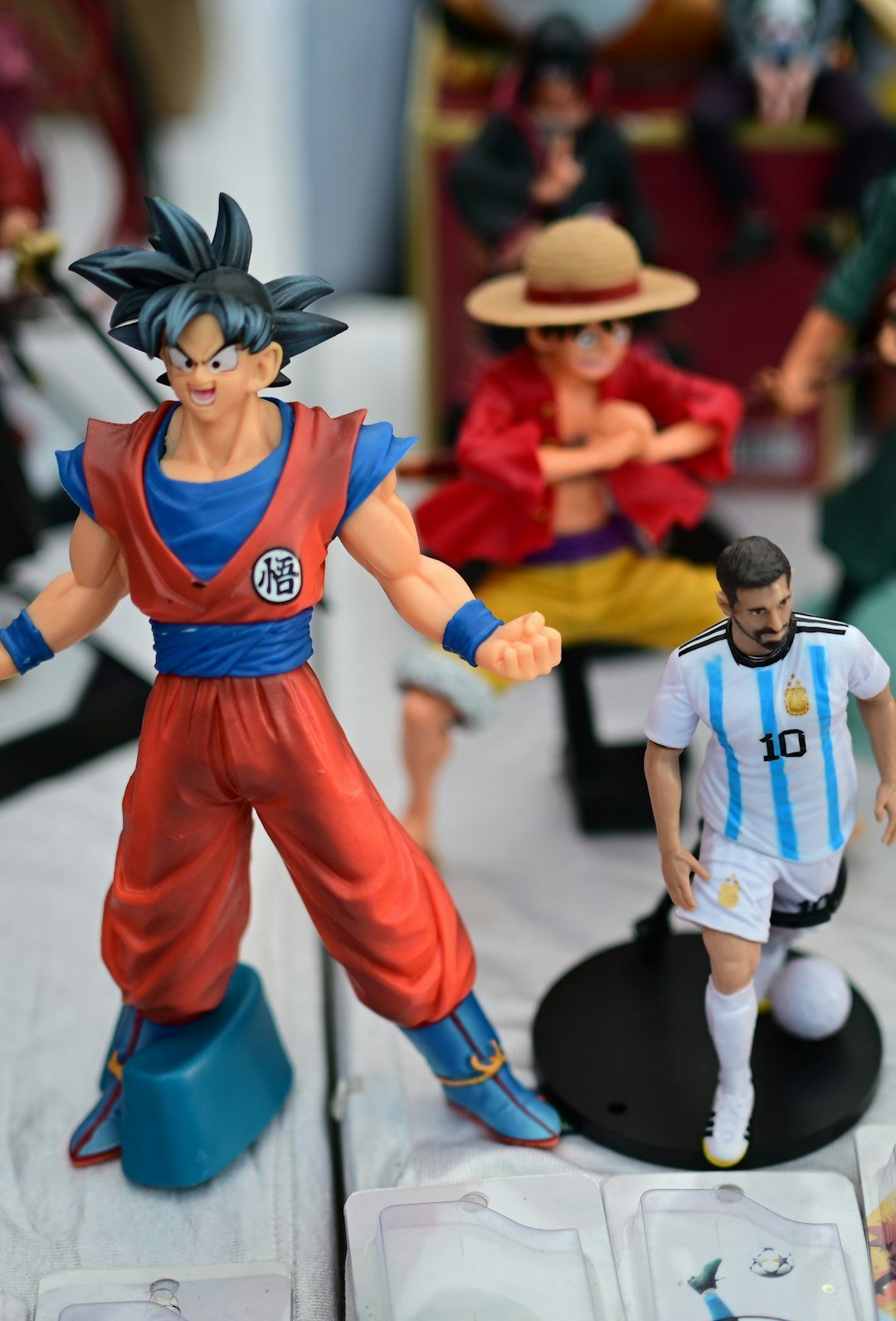 18 Celebrities with Surprisingly Nerdy Hobbies