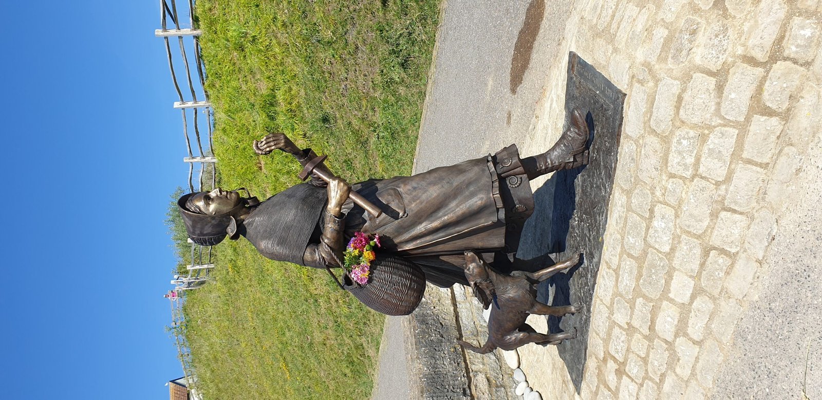 Mary Anning: The Fossil Hunter Who Rewrote Prehistoric Life (By Carbonmoon, CC BY-SA 4.0)