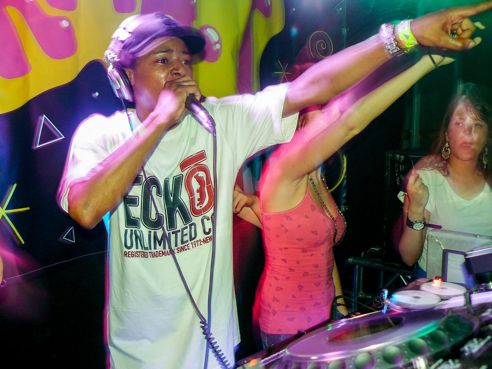 🎧 House - Chicago: The Dancefloor Gets Its Heartbeat (By Philcotof, CC BY-SA 4.0)