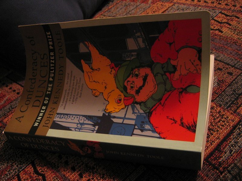 A Confederacy of Dunces by John Kennedy Toole - The Posthumous Comedy Bomb (allisonmeier, Flickr, CC BY 2.0)