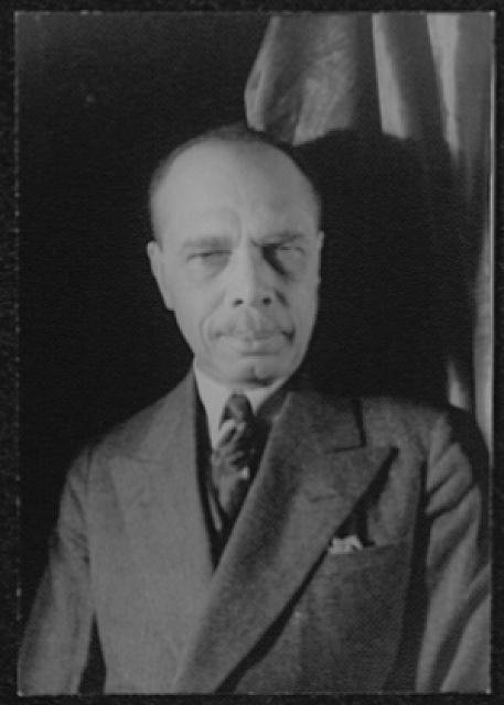 4. The Autobiography of an Ex-Colored Man by James Weldon Johnson (1912) (Library of Congress

Catalog: http://lccn.loc.gov/2004663098
Image download: http://cdn.loc.gov/service/pnp/van/5a52000/5a52100/5a52189r.jpg
Original url: https://www.loc.gov/pictures/item/2004663098/, Public domain)