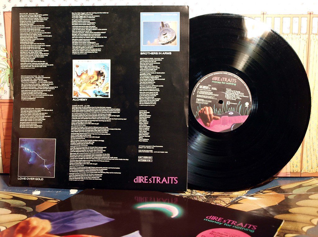 Dire Straits - Money for Nothing (1985) (badgreeb RECORDS - art -photos, Flickr, CC BY-SA 2.0)