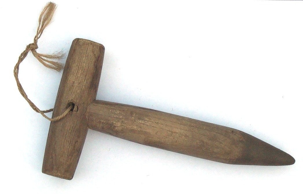 1. The Dibber: The Humble Hole-Maker with a Roman Past (By Simon Speed, Public domain)