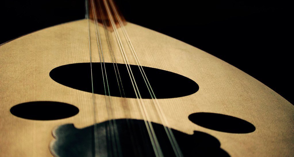 3. The Oud: The Ancestor That Built the Modern Guitar (Eyad Elbayoumi, Flickr, CC BY 2.0)