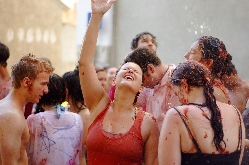 1. La Tomatina - Buñol, Spain (gibffe, Flickr, CC BY-SA 2.0)