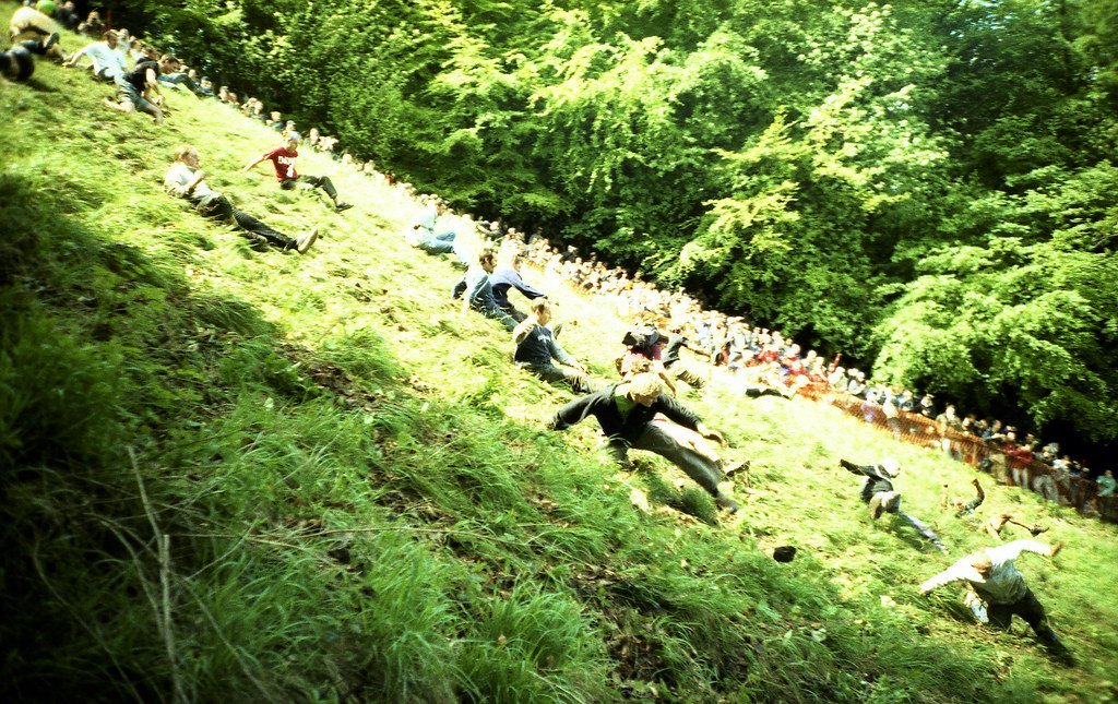 7. Cooper's Hill Cheese-Rolling - Gloucestershire, England (mike warren, Flickr, CC BY 2.0)