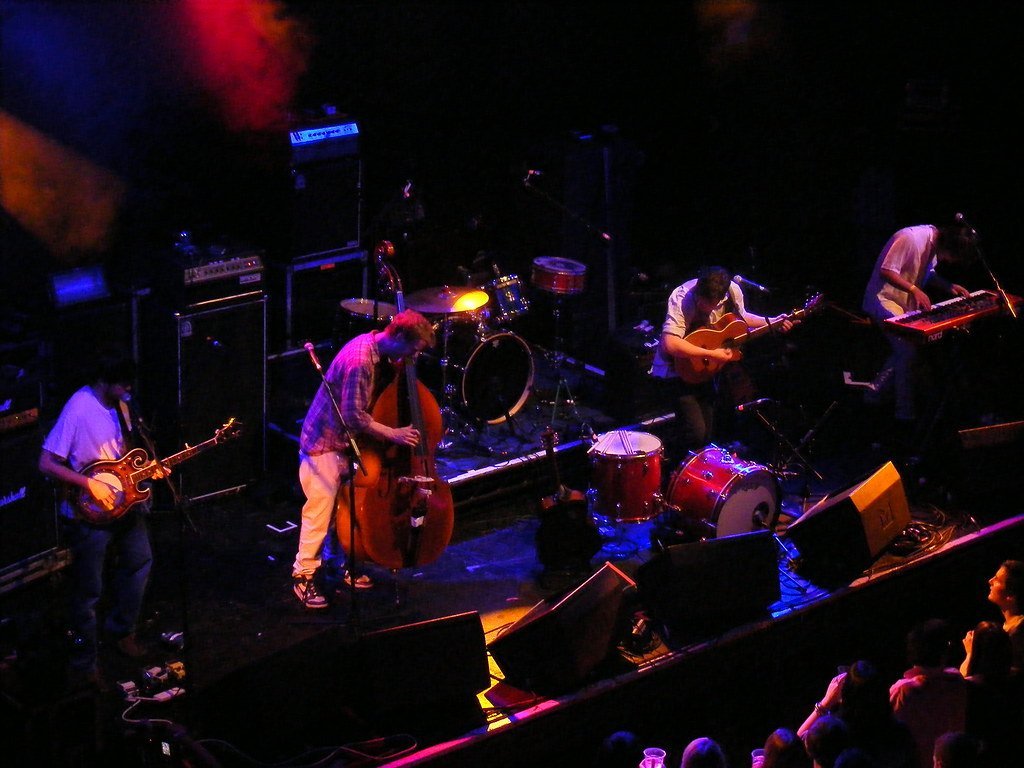 I Will Wait by Mumford & Sons (prusakolep, Flickr, CC BY 2.0)