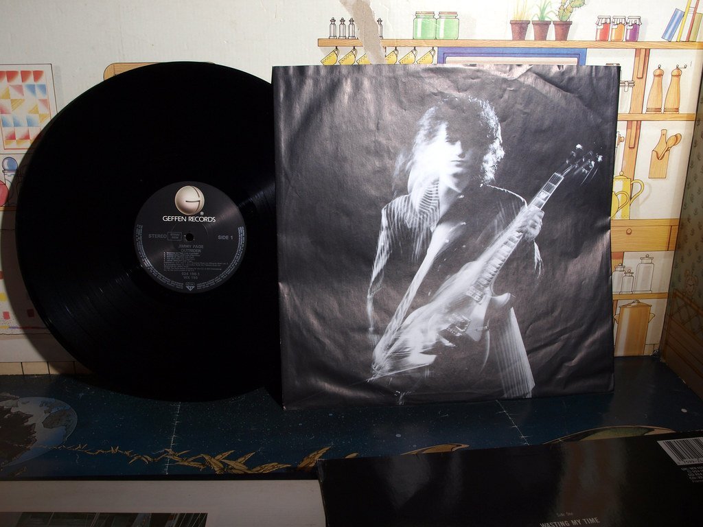 Led Zeppelin (badgreeb RECORDS - art -photos, Flickr, CC BY-SA 2.0)