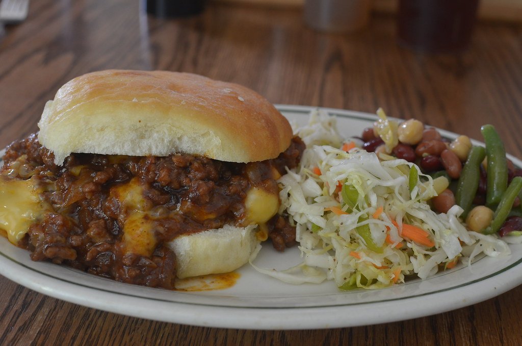 Sloppy Joes: The Glorious Mess on a Bun (jeffreyw, Flickr, CC BY 2.0)